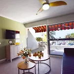 Book Jet - Casa Adam * 莫罗德哈布雷