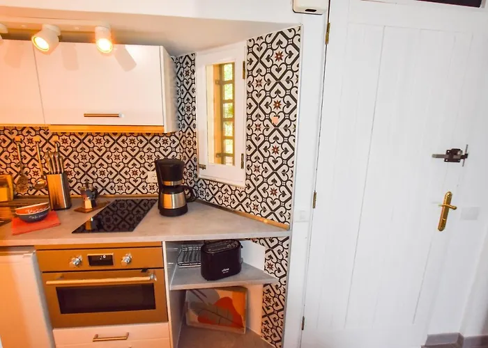 Διαμέρισμα Book Jet - Casa Adam *