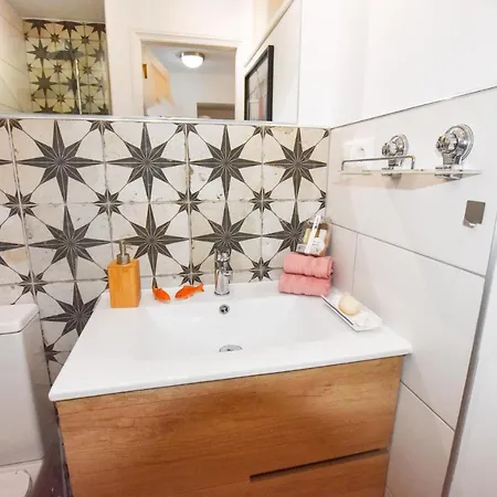 Book Jet - Casa Adam Appartamento *